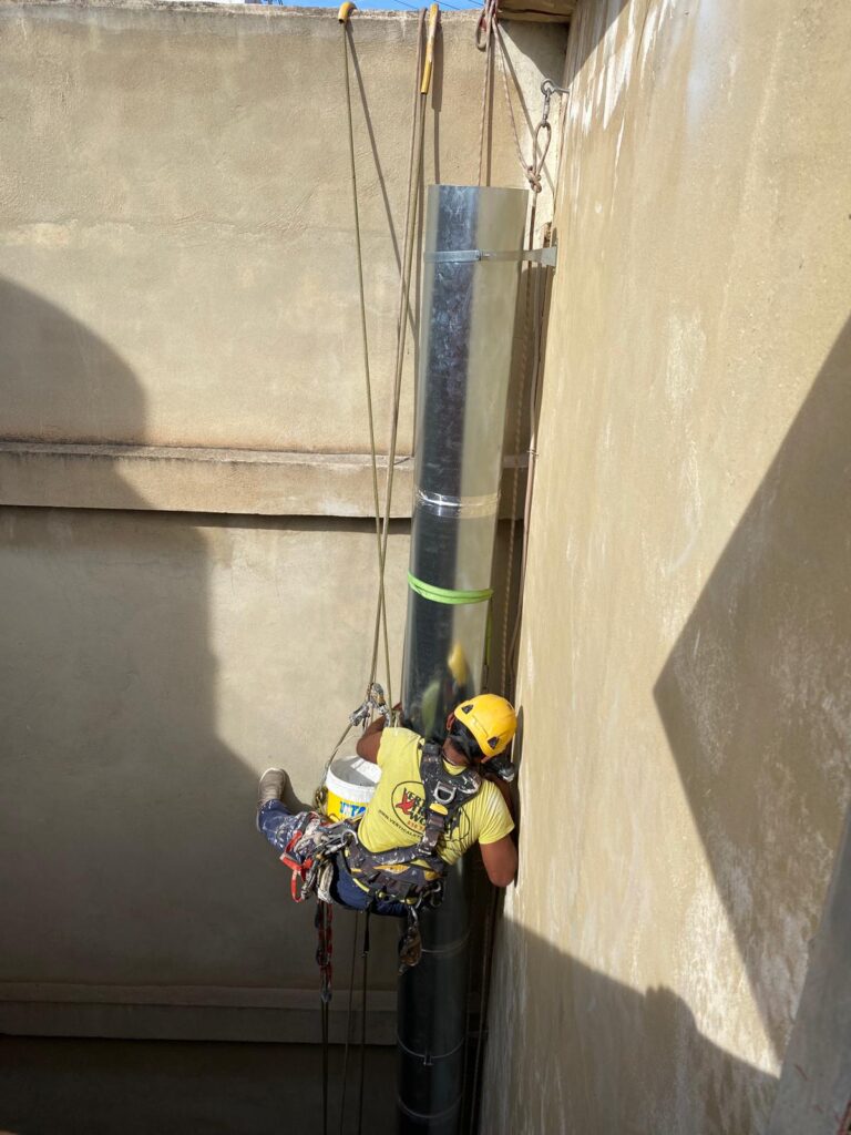 Montaje de conducto vertical